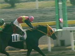２着ゴール